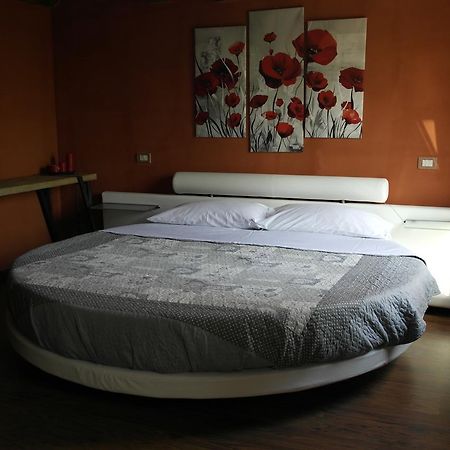 Agriturismo Corte Dei Landi Cade Extérieur photo